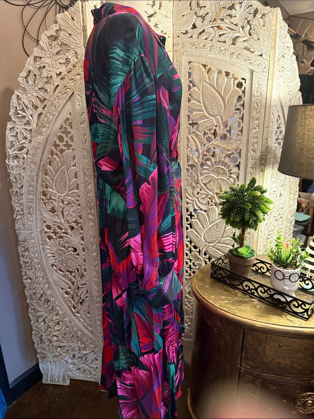 FARM Rio Multicolor Tropical-Leaf Button-Front Long Sleeve Midi Dress - Picture 7 of 12